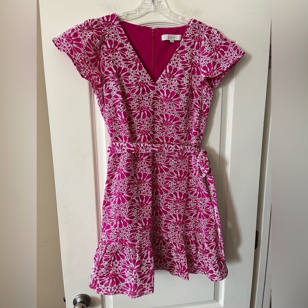 Loft Fuchsia and White Embroidered Cotton Floral Dress Women’s Size 4
